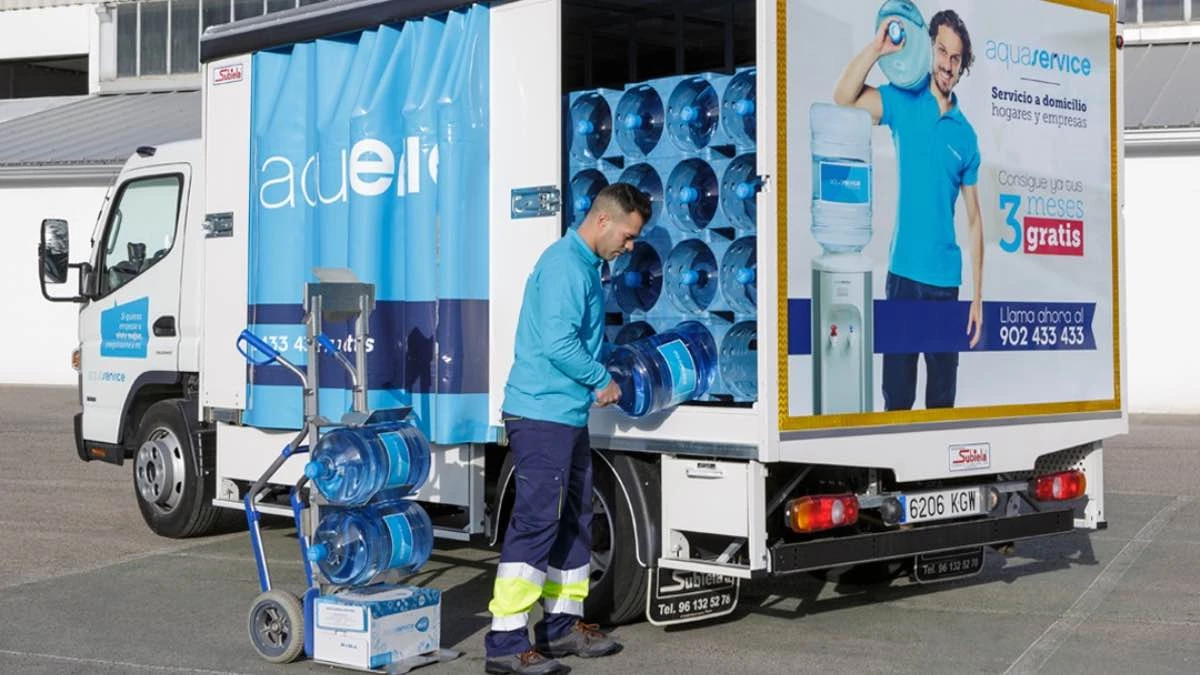 La OCU denuncia a Aquaservice por publicidad engañosa en el agua que comercializa La OCU denuncia a Aquaservice por publicidad engañosa en el agua que comercializa